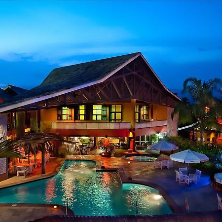 Galapagos Aparthotel Ilhabela Exterior photo